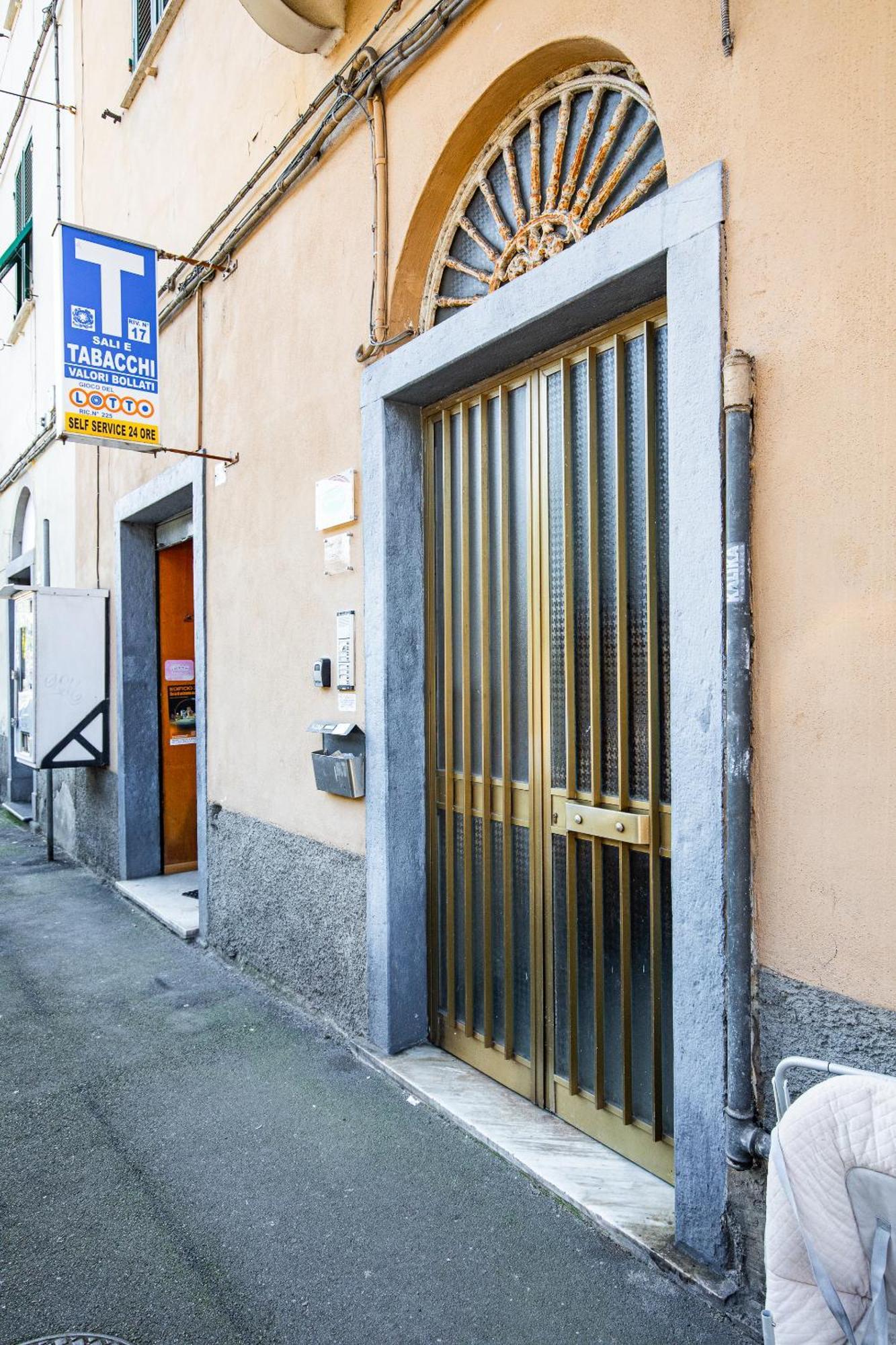 Elegante Dimora La Spezia-Free Parking Appartement Buitenkant foto